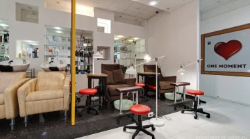 Салон красоты One moment salon изображение 7